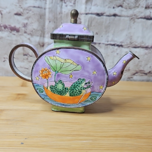KELVIN CHEN Enamel Copper Handpainted Mini‎ Copper Teapot - Frog #15 - Picture 1 of 6